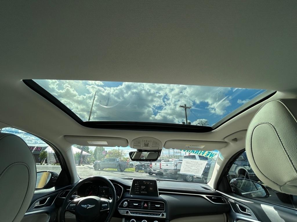 Genesis G70 2.0T Advanced 2019