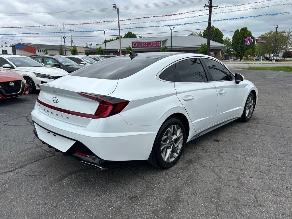 Hyundai Sonata SEL 2021