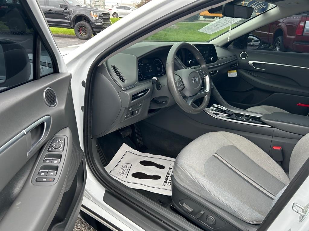 Hyundai Sonata SEL 2021