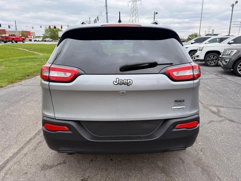 Jeep Cherokee Latitude FWD 2017