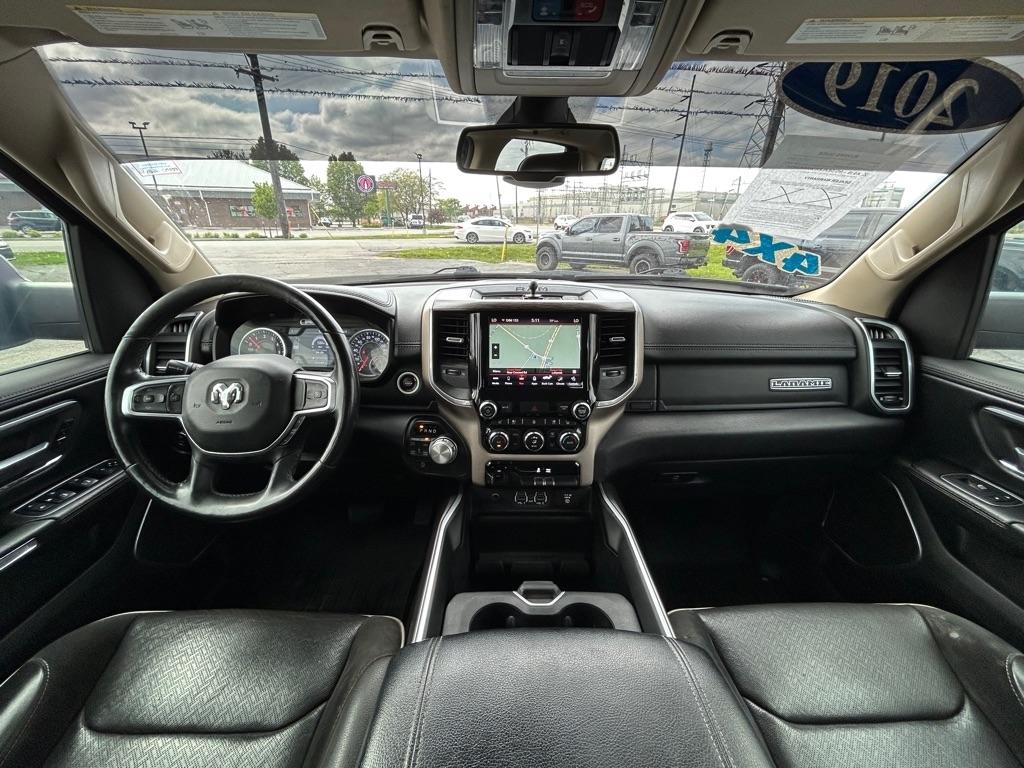 RAM 1500 Laramie Crew Cab SWB 4WD 2019