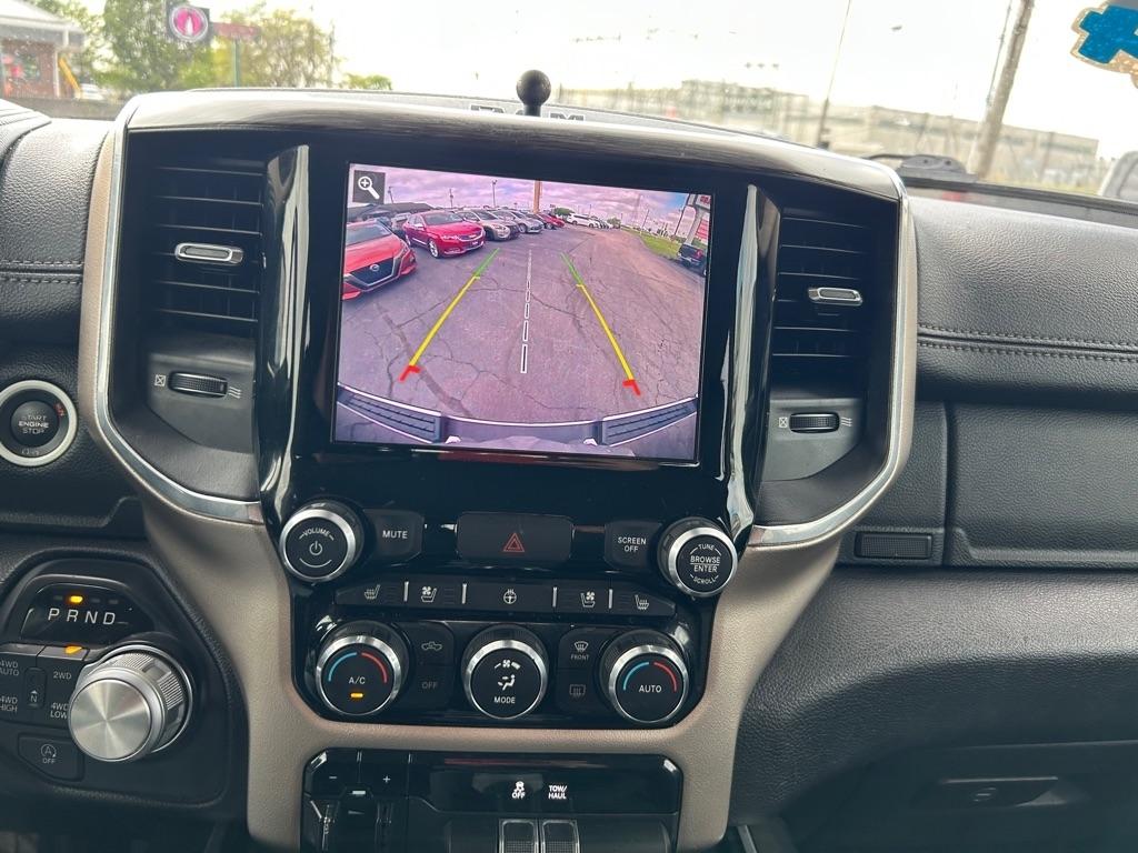 RAM 1500 Laramie Crew Cab SWB 4WD 2019