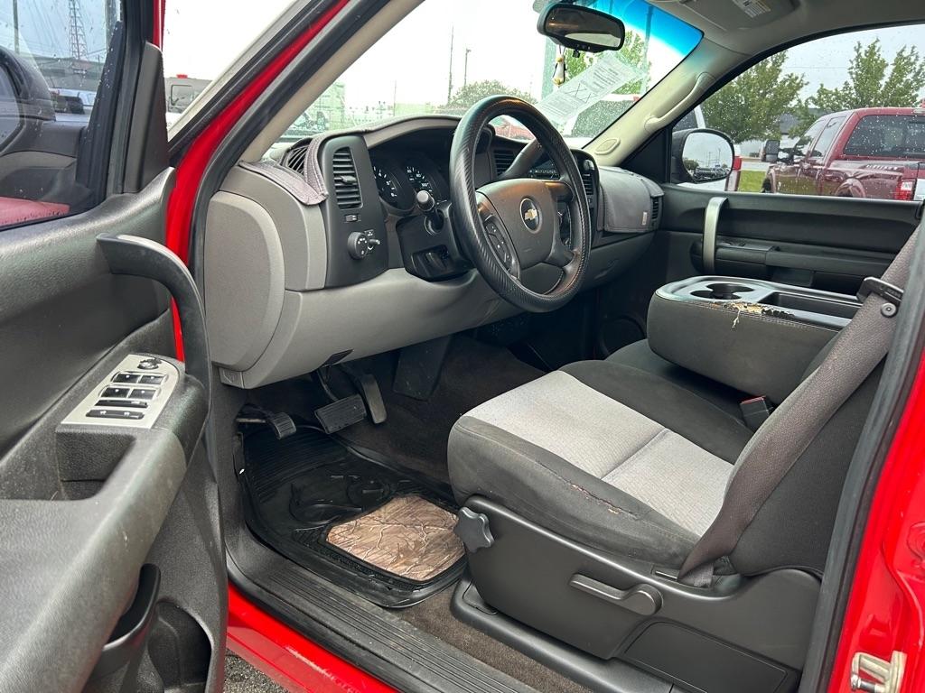 Chevrolet Silverado 1500 LS Crew Cab 2WD 2009