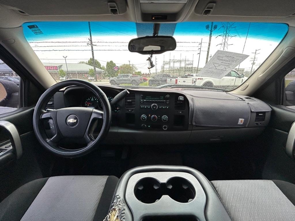 Chevrolet Silverado 1500 LS Crew Cab 2WD 2009