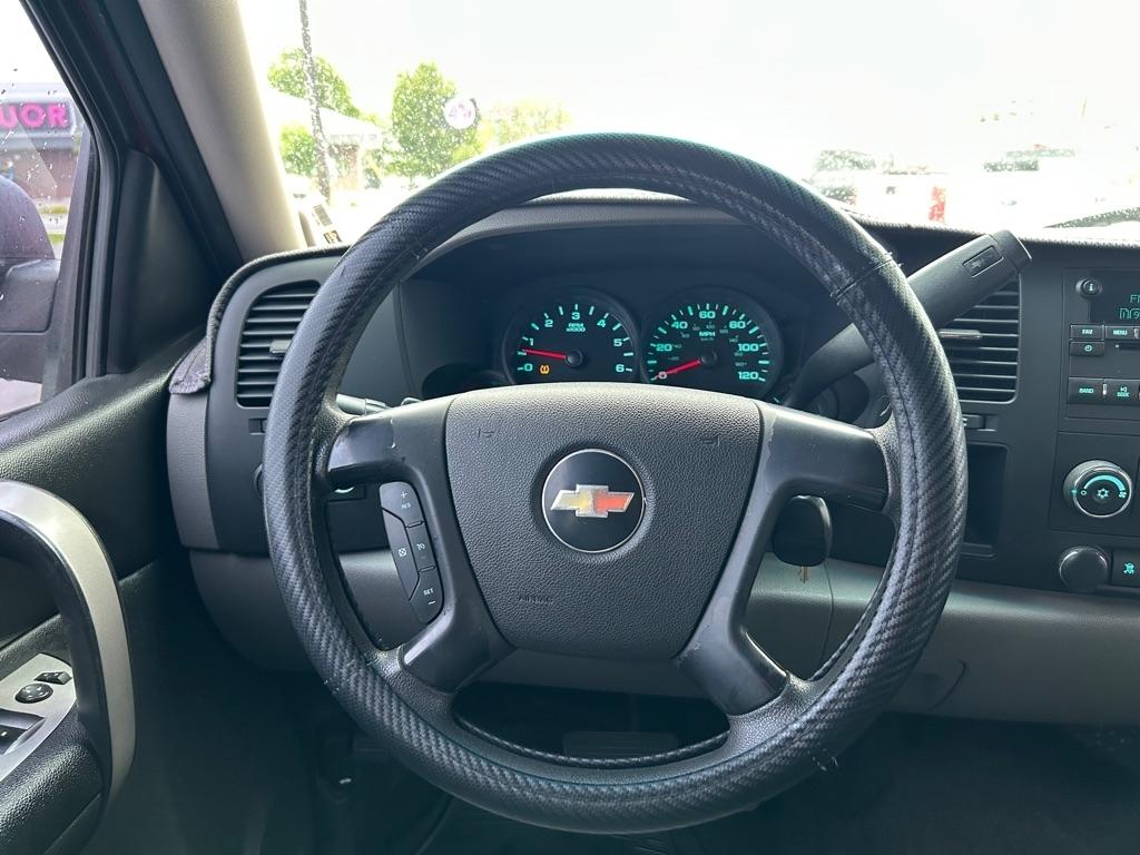 Chevrolet Silverado 1500 LS Crew Cab 2WD 2009