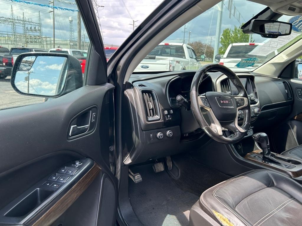 GMC Canyon Denali Crew Cab 4WD Long Box 2018