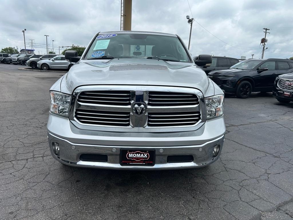 RAM 1500 SLT Crew Cab SWB 4WD 2016