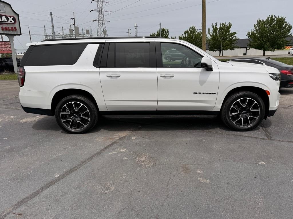 Chevrolet Suburban RST 4WD 2021