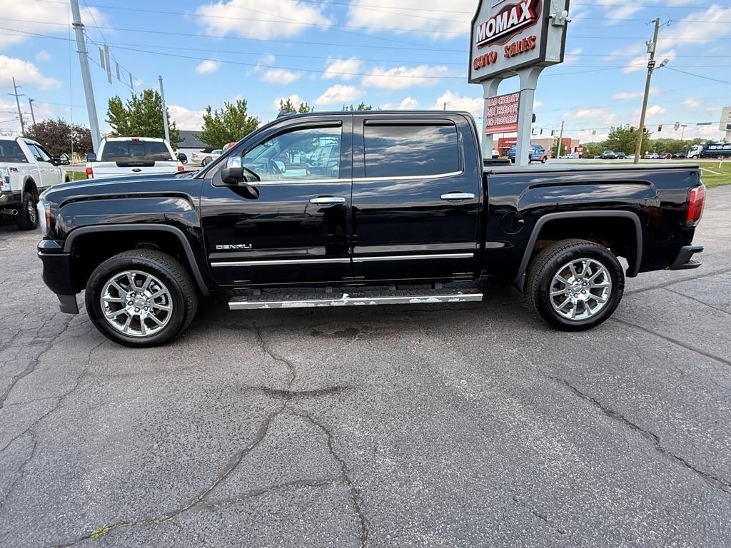 GMC Sierra 1500 Denali Crew Cab Long Box 4WD 2017