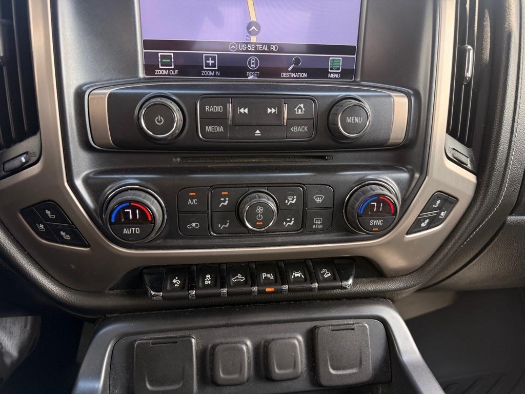 GMC Sierra 1500 Denali Crew Cab Long Box 4WD 2017