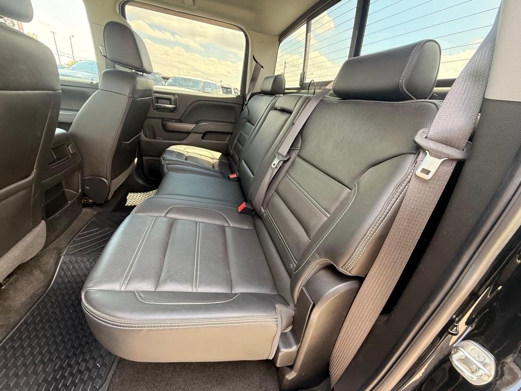 GMC Sierra 1500 Denali Crew Cab Long Box 4WD 2017