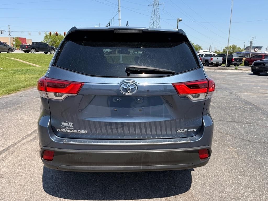 Toyota Highlander SE AWD V6 2019