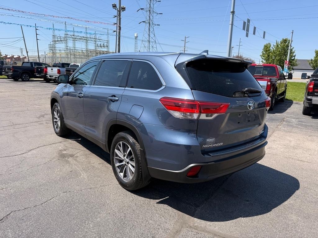 Toyota Highlander SE AWD V6 2019