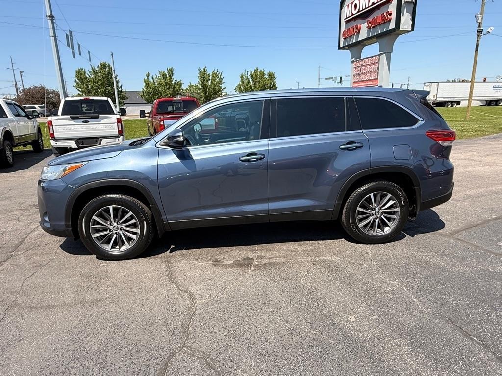 Toyota Highlander SE AWD V6 2019