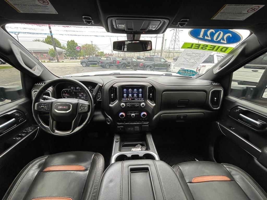 GMC Sierra 2500HD AT4 Crew Cab 4WD 2021