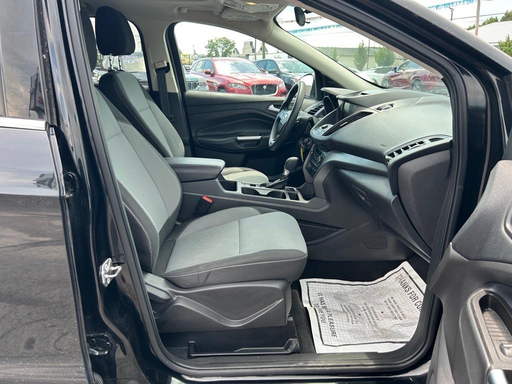 Ford Escape SE FWD 2017