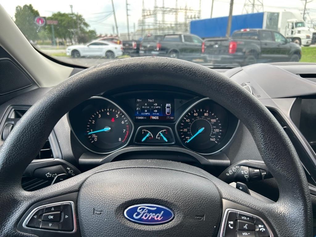 Ford Escape SE FWD 2017