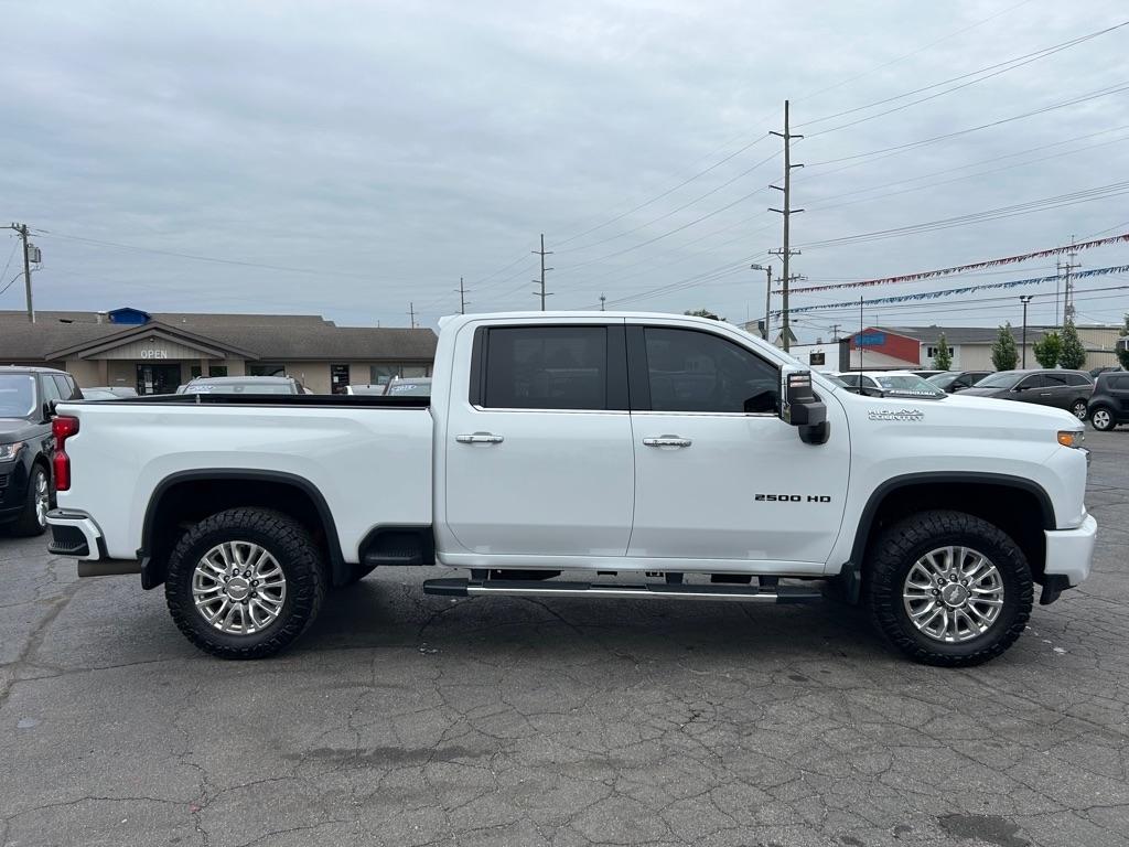 Chevrolet Silverado 2500HD High Country Crew Cab Long Box 4WD 2020