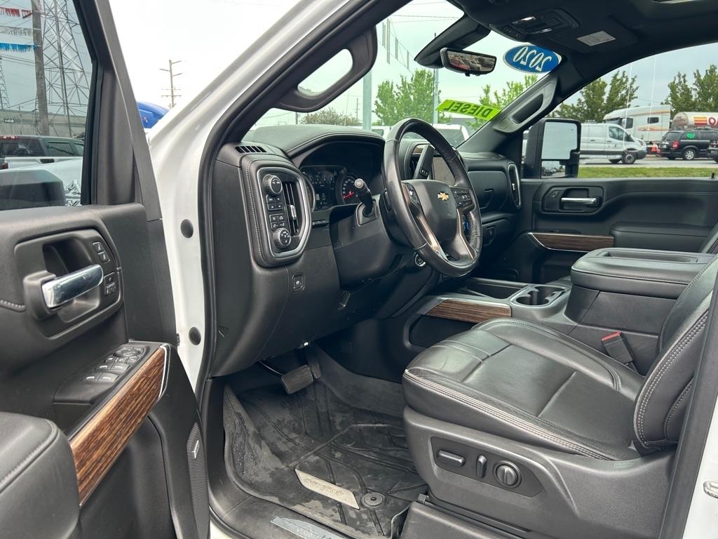 Chevrolet Silverado 2500HD High Country Crew Cab Long Box 4WD 2020
