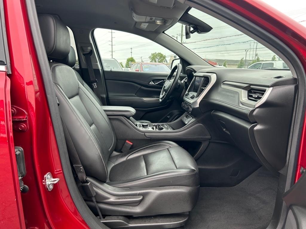GMC Acadia SLT 2023