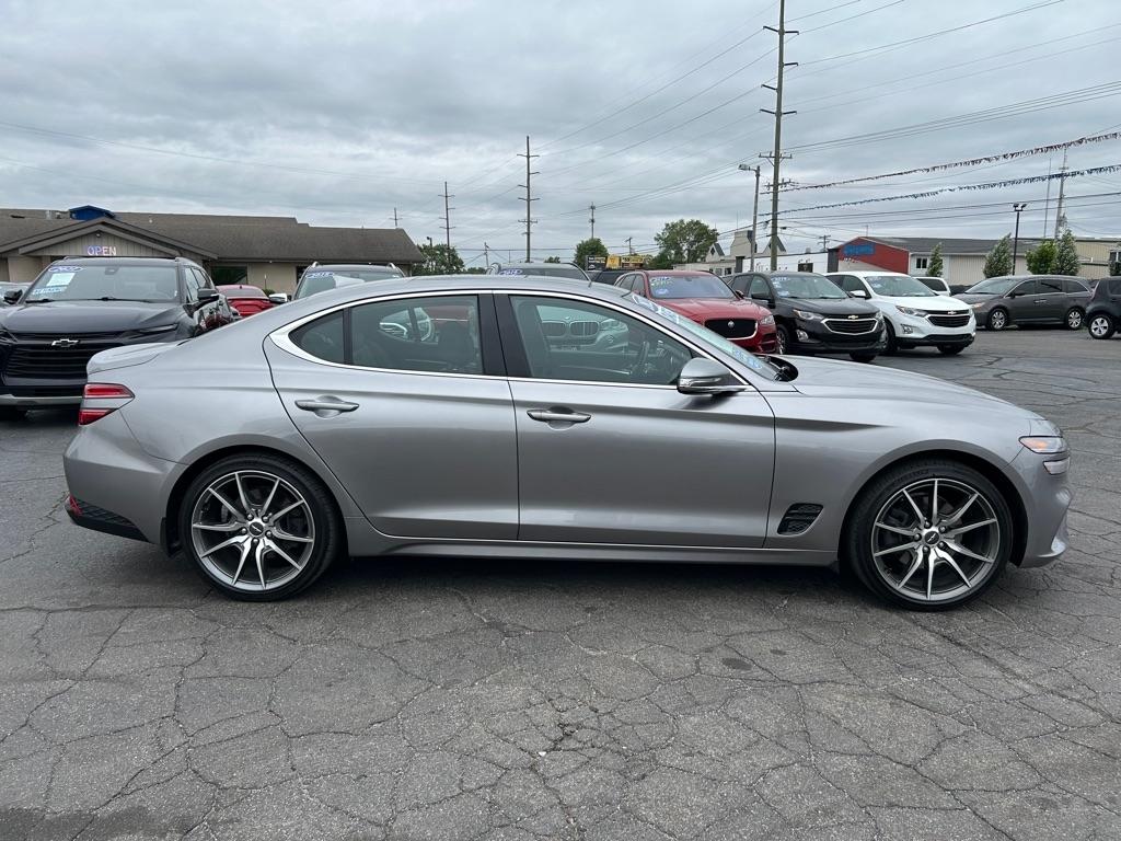 Genesis G70 2.0T 2022