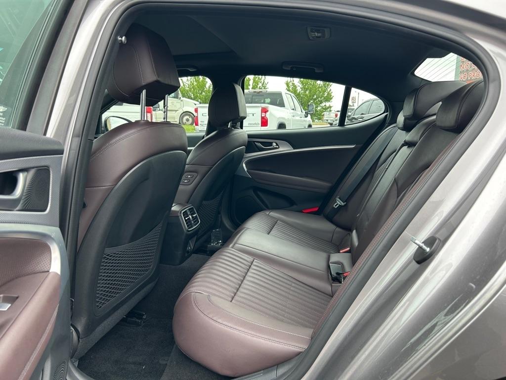 Genesis G70 2.0T 2022