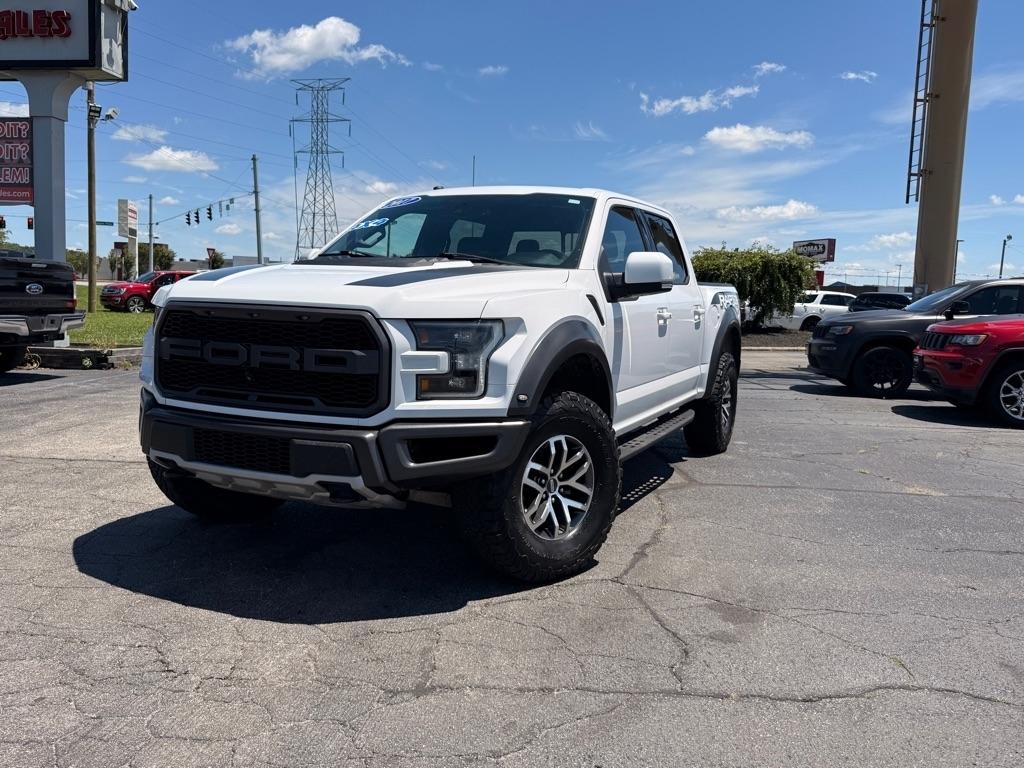 Ford F-150 Raptor SuperCrew 4WD 2017