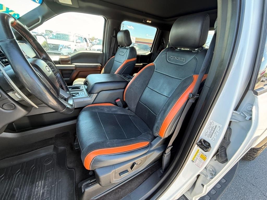 Ford F-150 Raptor SuperCrew 4WD 2017