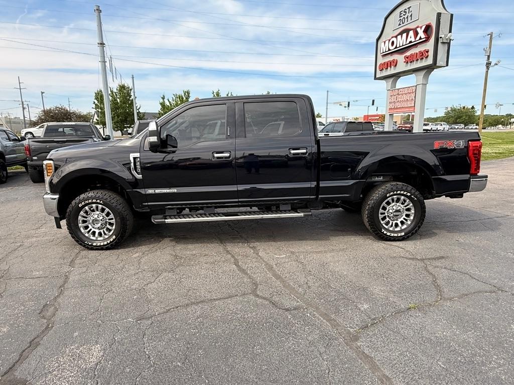 Ford F-250 SD Lariat Crew Cab 4WD 2019