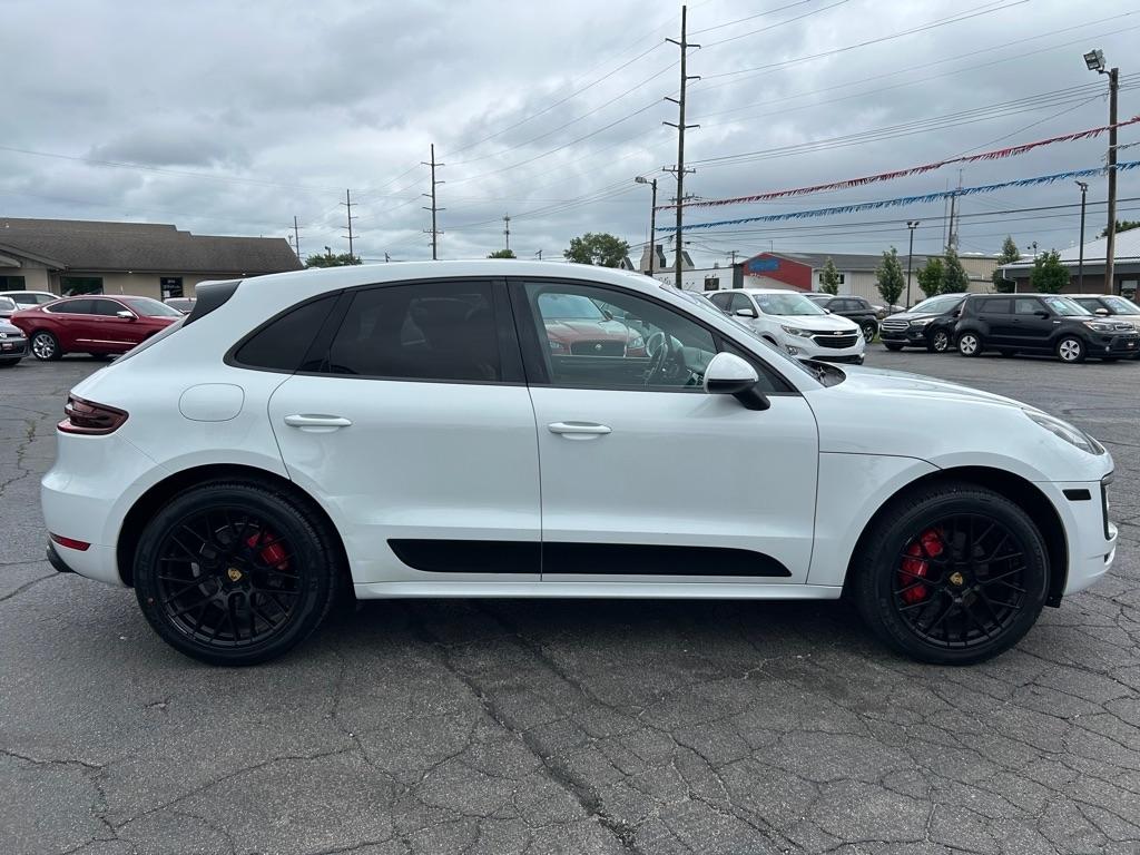 Porsche Macan GTS 2017