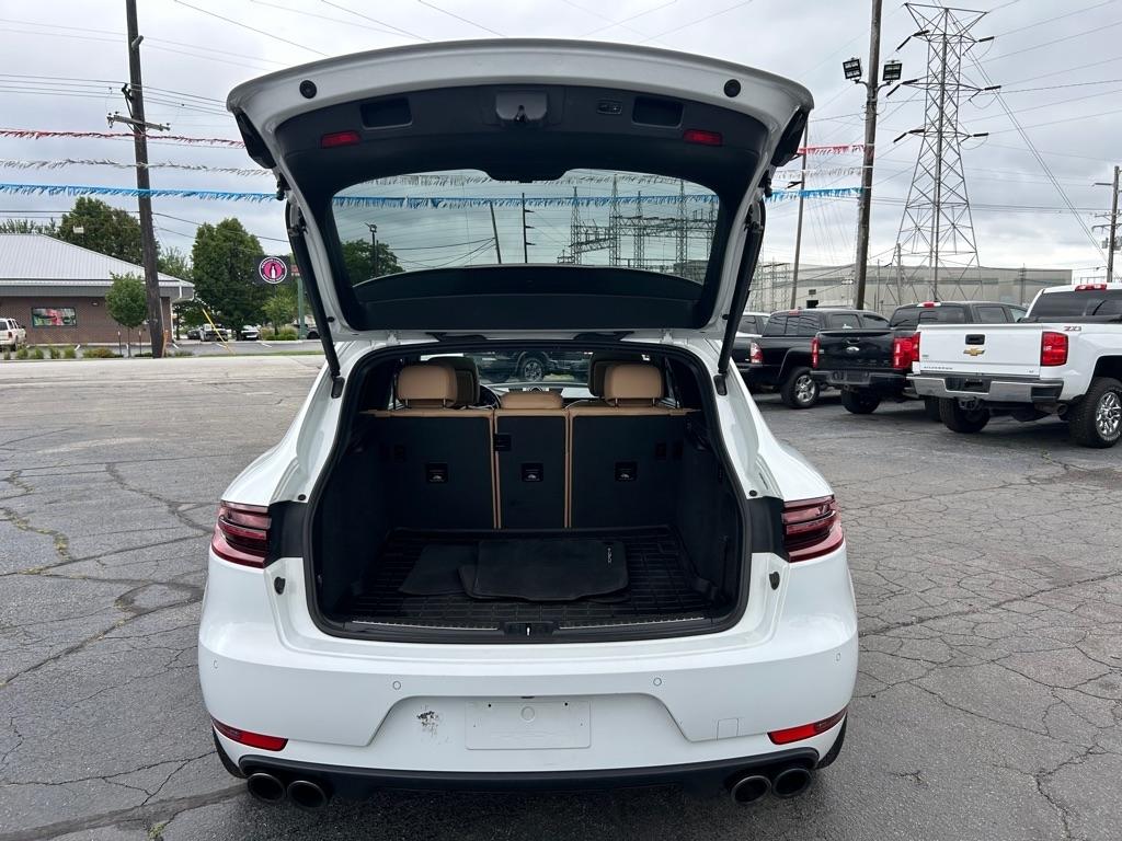 Porsche Macan GTS 2017