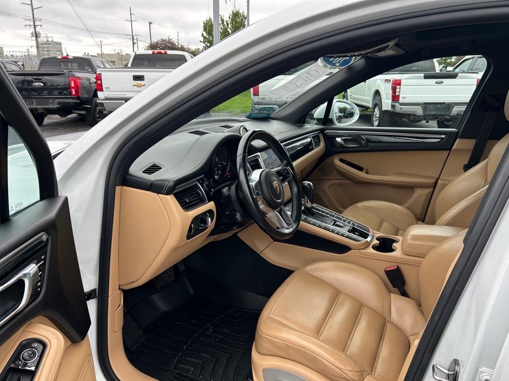 Porsche Macan GTS 2017
