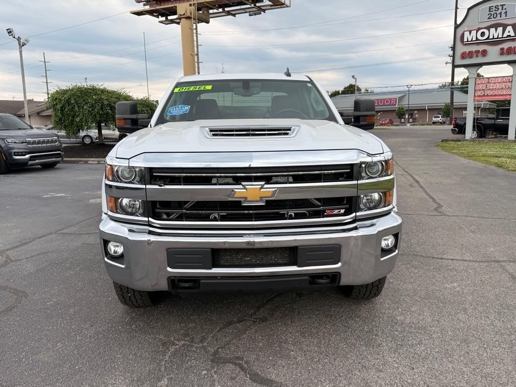 Chevrolet Silverado 2500HD LT Crew Cab 4WD 2018