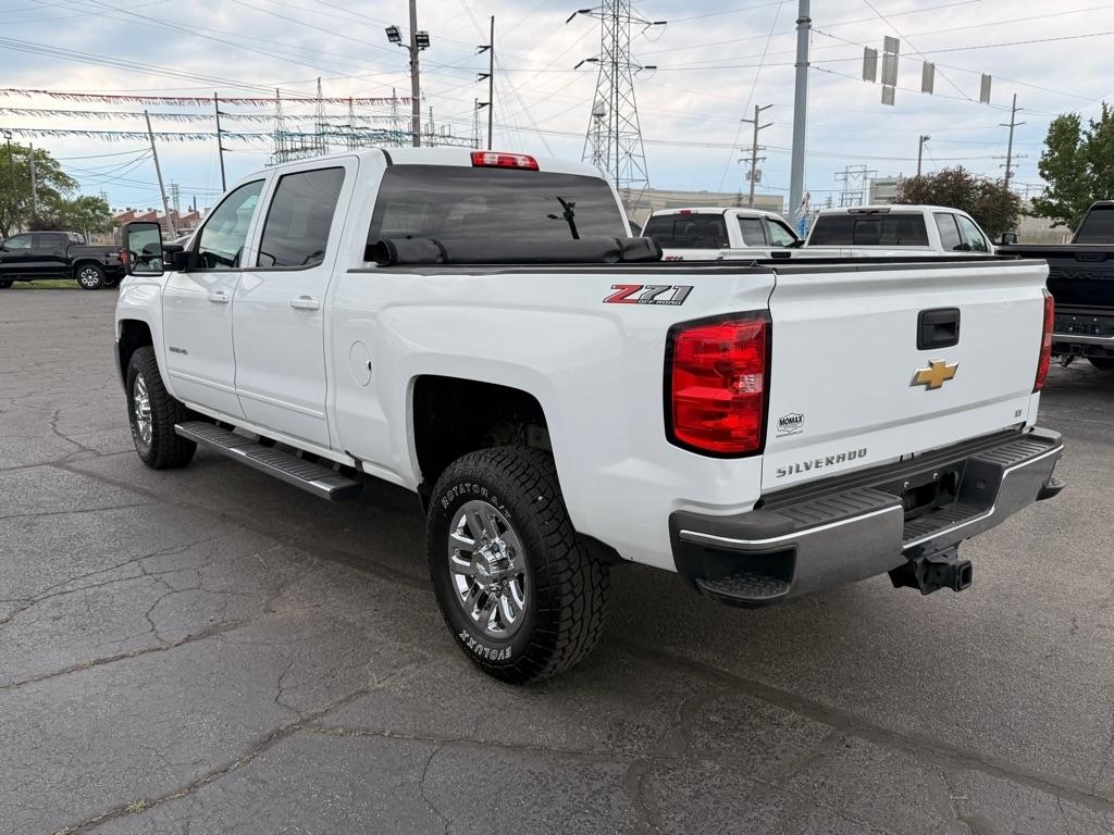 Chevrolet Silverado 2500HD LT Crew Cab 4WD 2018