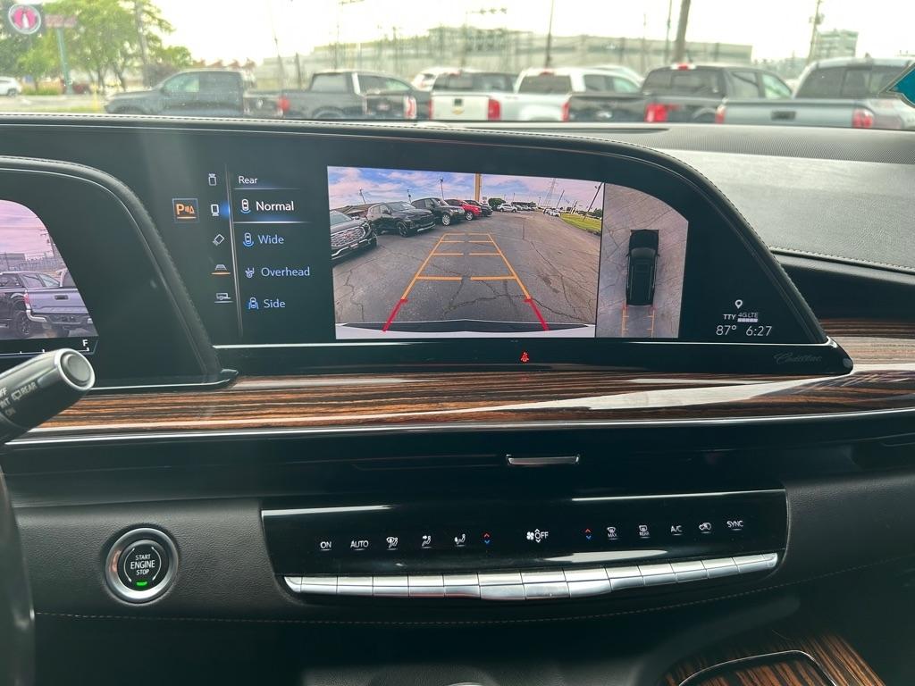 Cadillac Escalade Luxury 4WD 2021