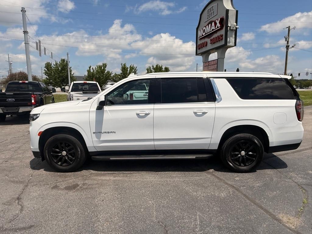 Chevrolet Suburban LT 4WD 2021