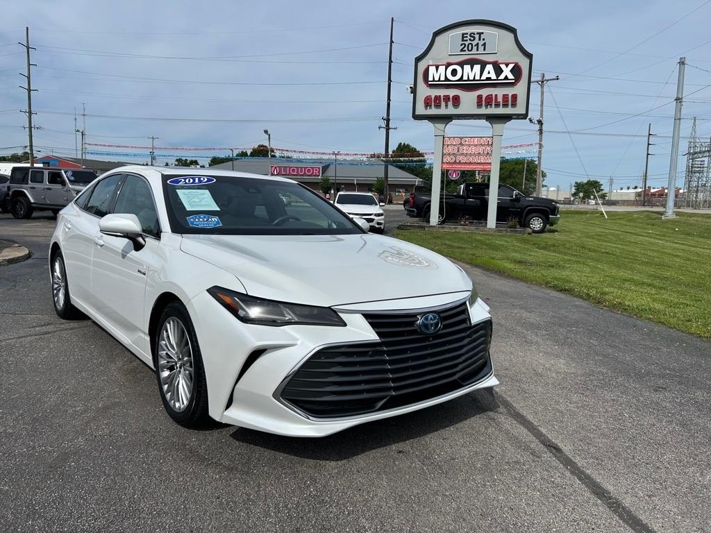Toyota Avalon Hybrid XLE 2019