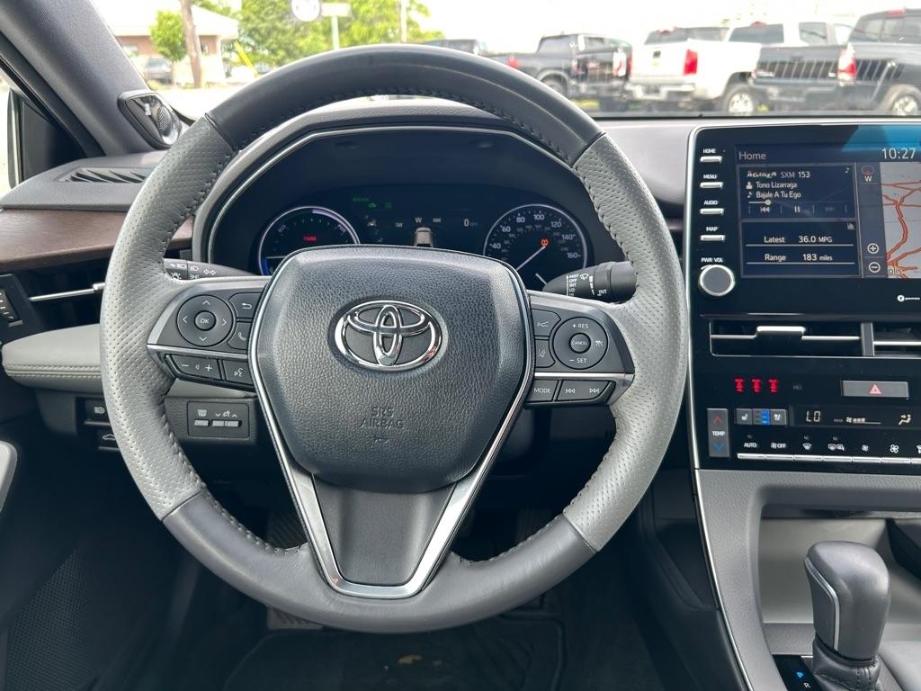 Toyota Avalon Hybrid XLE 2019