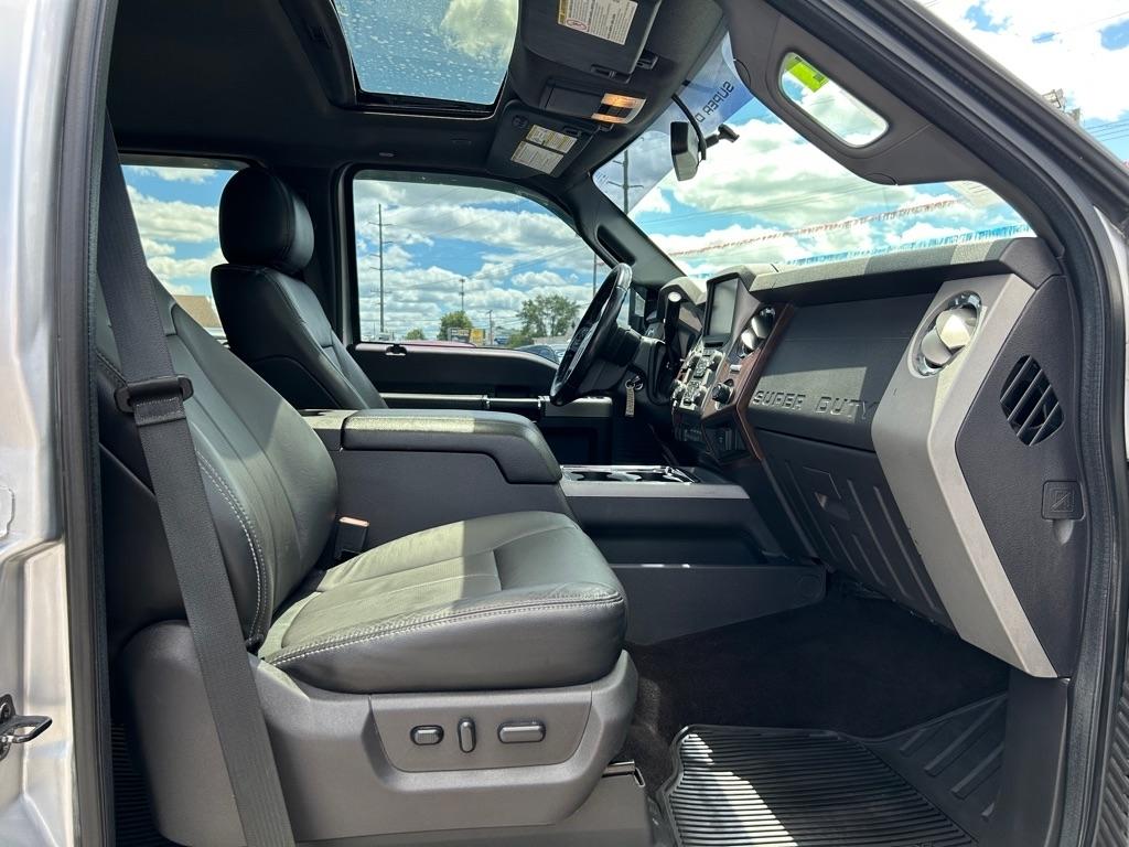 Ford F-350 SD King Ranch Crew Cab 4WD 2015