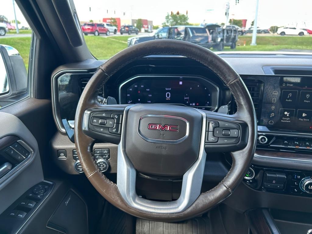 GMC Sierra 1500 SLT Crew Cab 4WD 2022