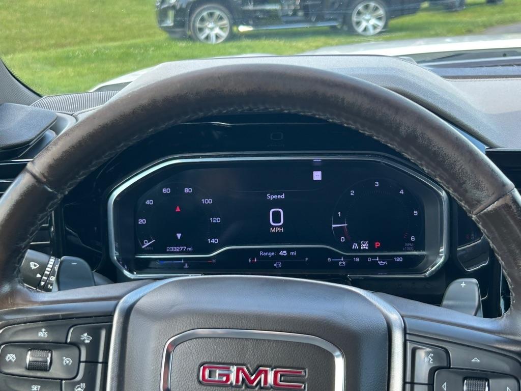 GMC Sierra 1500 SLT Crew Cab 4WD 2022