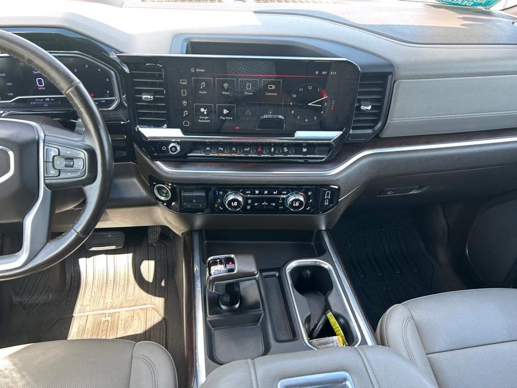 GMC Sierra 1500 SLT Crew Cab 4WD 2022