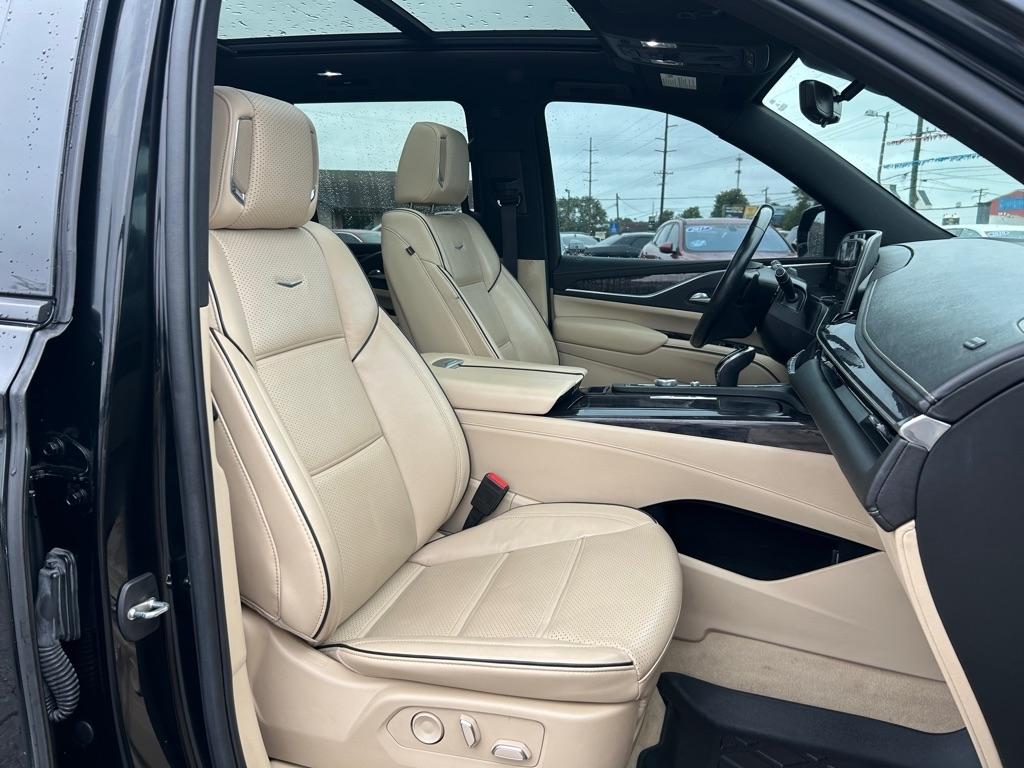 Cadillac Escalade Premium Luxury AWD 2022