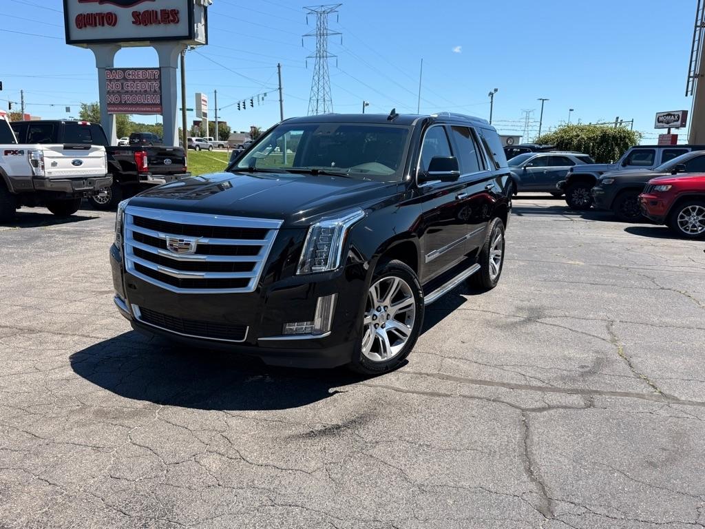 Cadillac Escalade Luxury 4WD 2017
