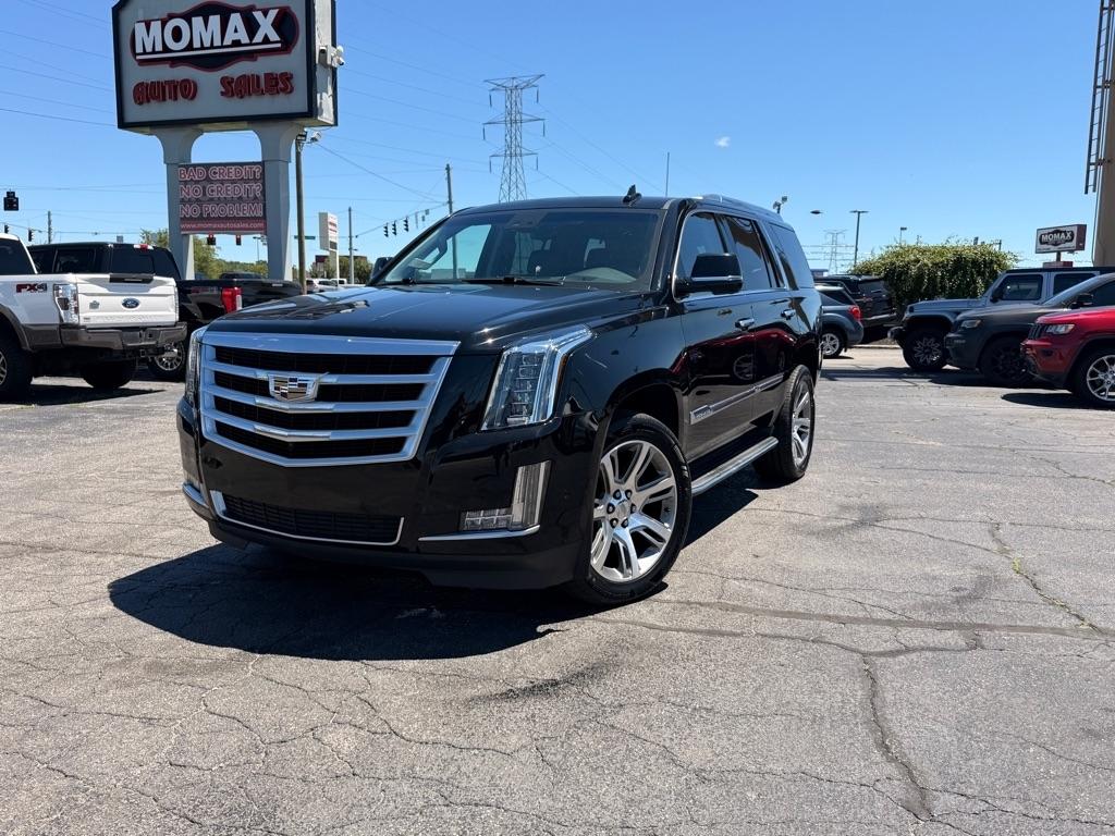 Cadillac Escalade Luxury 4WD 2017
