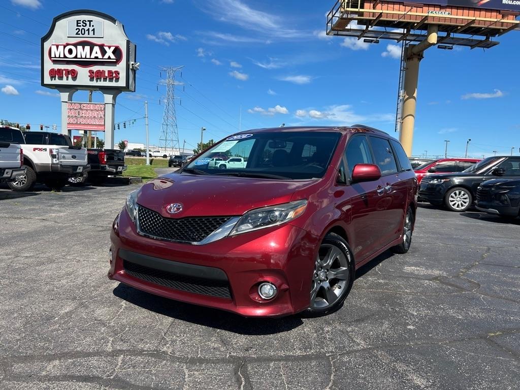 Toyota Sienna SE FWD 8-Passenger FWD V6 2016