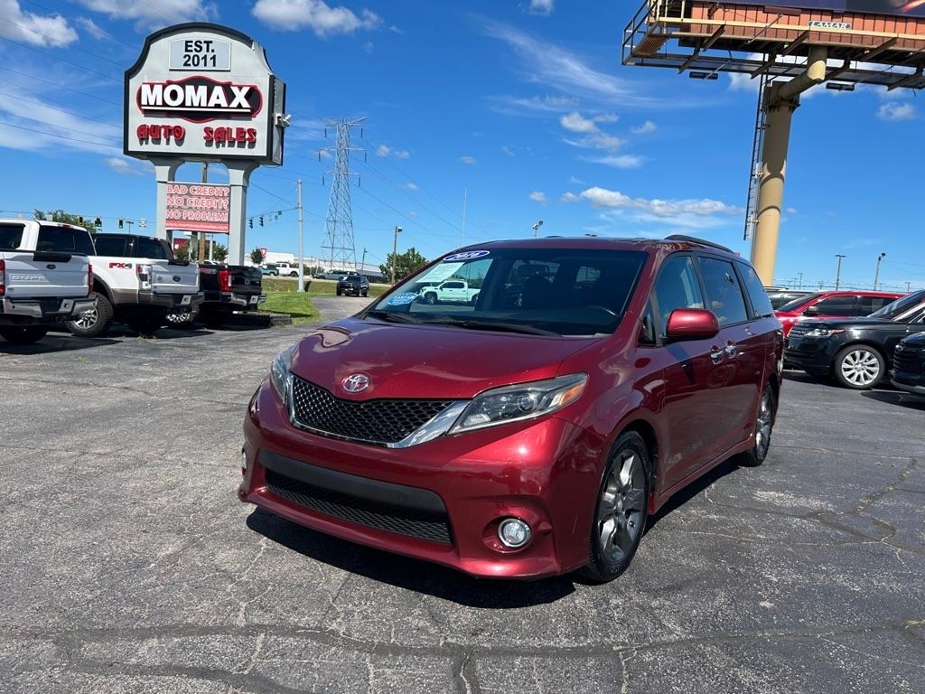 Toyota Sienna SE FWD 8-Passenger FWD V6 2016