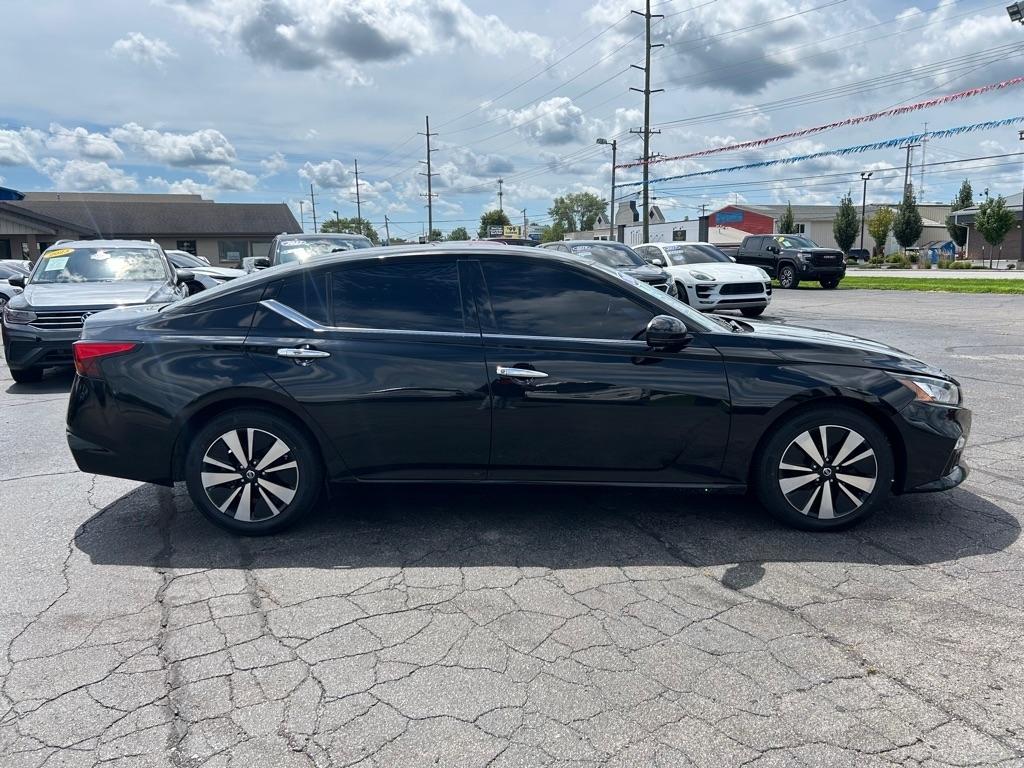 Nissan Altima 2.5 SL 2020