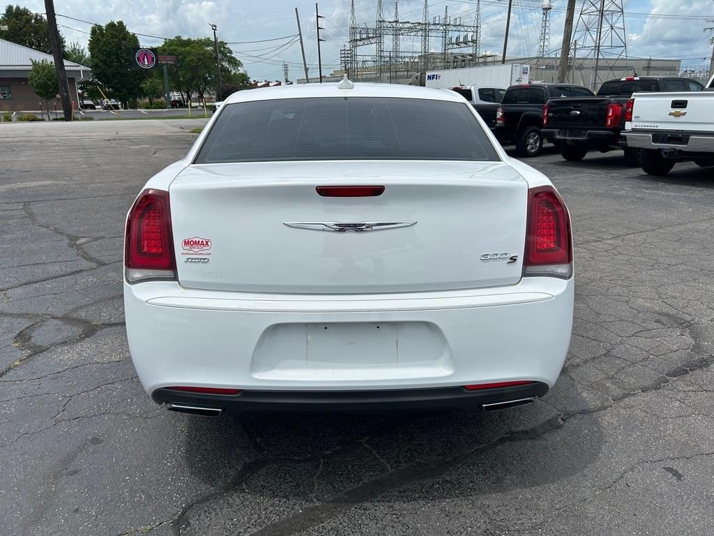 Chrysler 300 S V6 AWD 2015