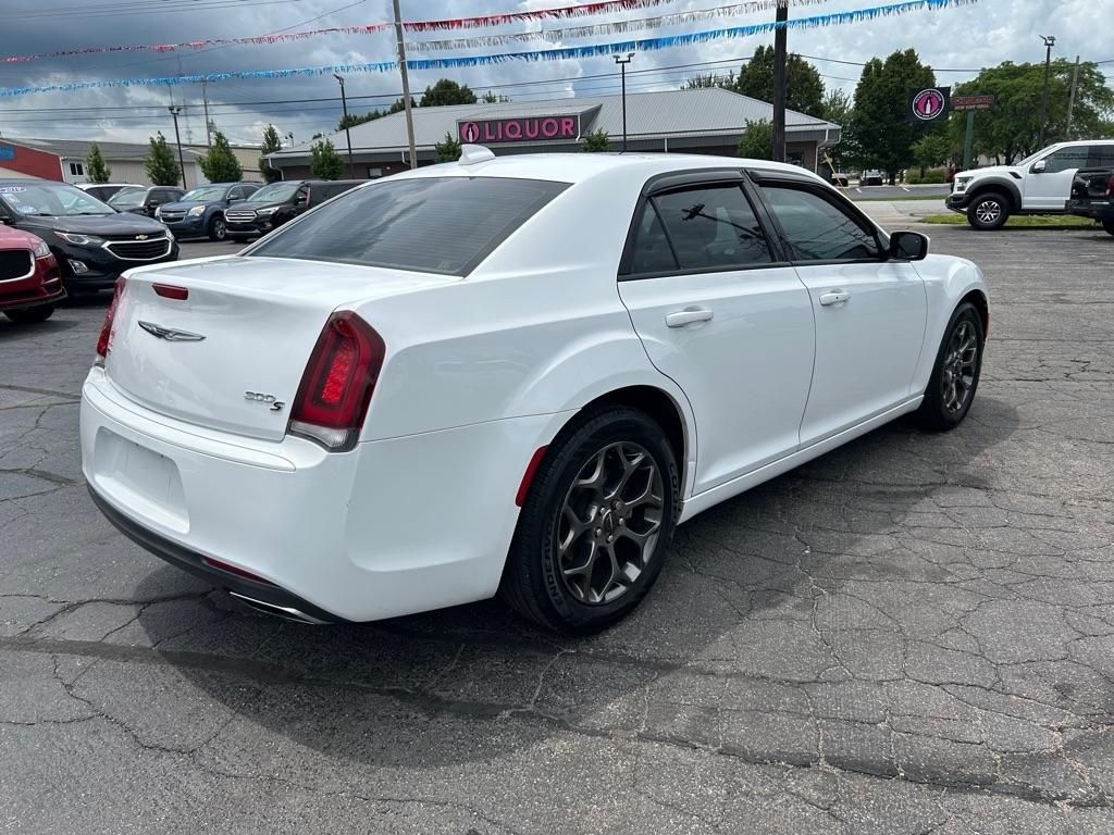 Chrysler 300 S V6 AWD 2015